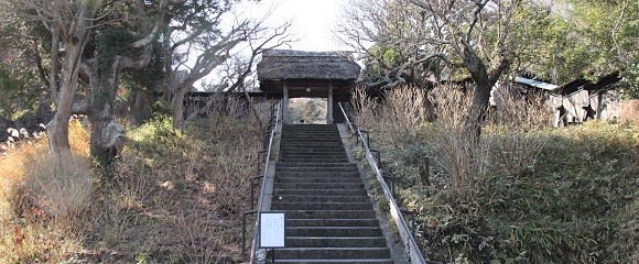 東慶寺山門１