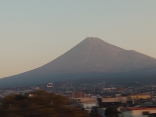 雪のない富士山