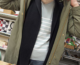 暖かいウールのジレ